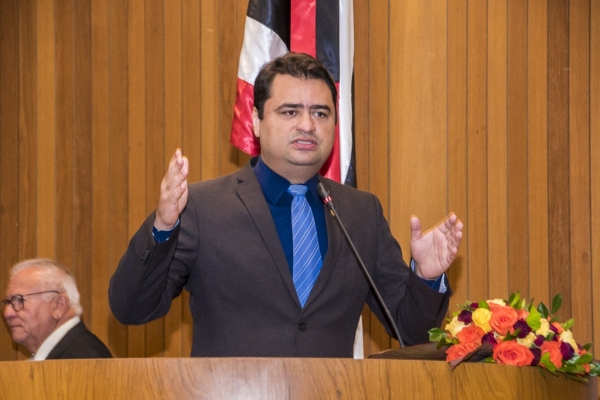 Sérgio Vieira defende serviços de infraestrutura no Distrito Industrial do Pequiá.