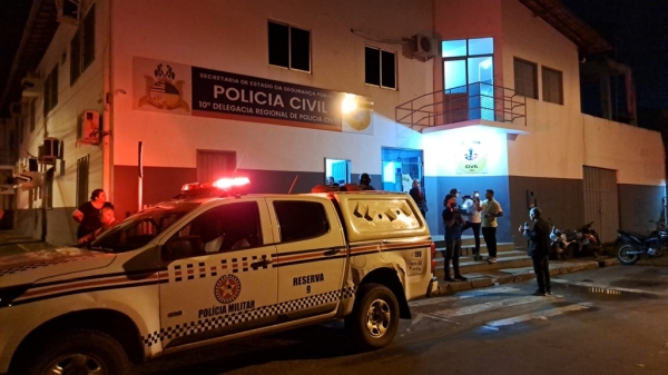 POLÍCIA PRENDE ACUSADO DE MATAR ADOLESCENTE EM BAR NA VILA NOVA