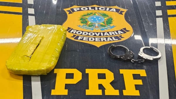 BALSAS/MA: PRF PRENDE MULHER TRANSPORTANDO COCAÍNA EM ÔNIBUS INTERESTADUAL