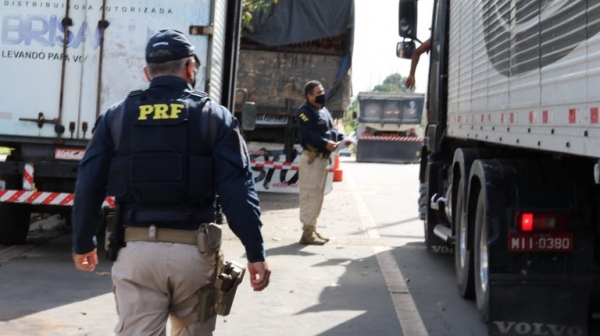 PRF encerra em São Luís/MA mais uma edição da Operação Temática de Peso e Dimensões