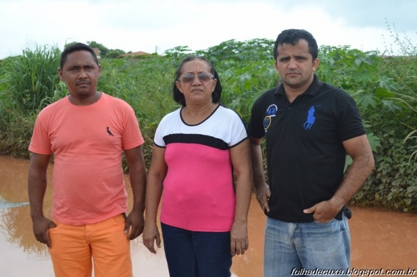 Representantes de Moradores Reivindicam Recuperação da Avenida JK, via importante que liga a BR-222 há outros bairros e ao centro de Açailândia.