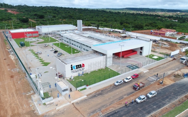 Comunidade escolar elogia estrutura do IEMA de Matões