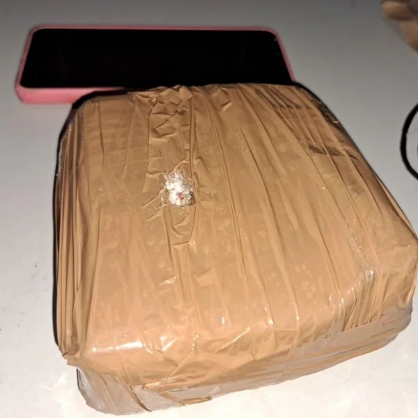 MARANHÃO - Mulher é presa transportando droga em van na BR-010