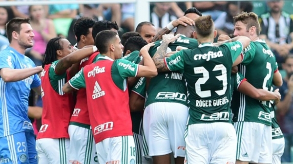 Palmeiras bate Figueirense e volta a abrir distância na ponta; Figueira se complica
