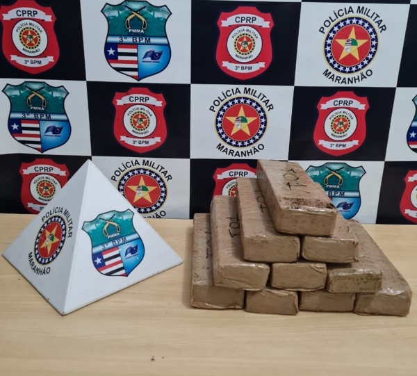 Caixa com aproximadamente 10 kg de maconha é encontrada abandonada em Imperatriz