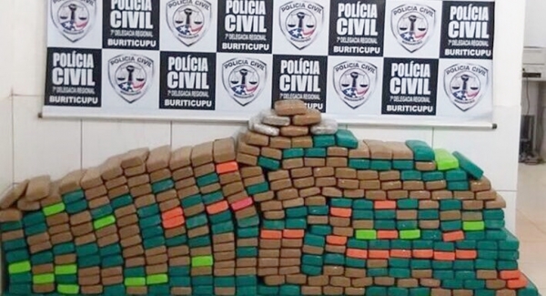 BURITICUPU - Polícia Civil prende em flagrante suspeitos que transportavam 340Kg de droga