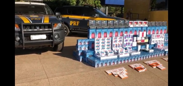 PRF apreende aparelhos eletrônicos avaliados em 1 milhão de reais na BR 010