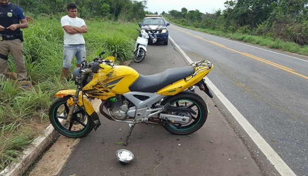 Fim de semana: Homem fica ferido após colidir com animal na BR-010