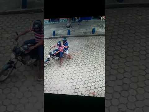 AÇAILÂNDIA - VÍDEO: Flagrante mostra momento exato em que dupla assalta moradores do Bairro do Jacu 