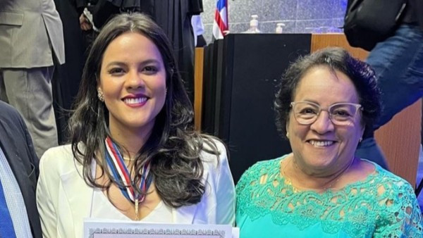 JUSTIÇA DETERMINA A EXONERAÇÃO DE AMANDA WAQUIM, PROCURADORA E FILHA DA VICE-PREFEITA DE TIMON