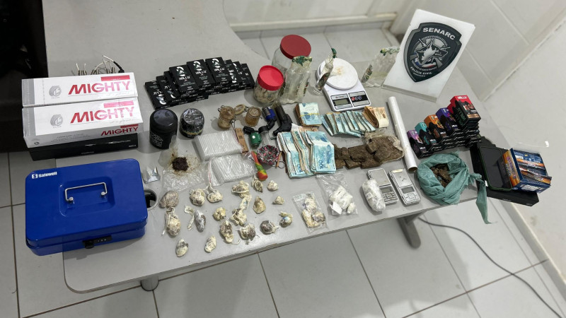 VÍDEO: DROGAS, ARMA, VAPES E R$ 16 MIL SÃO APREENDIDOS NO MA