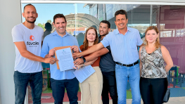 FAVALE SPORT CLUB E PREFEITURA DE AÇAILÂNDIA JUNTOS PELO ESPORTE E PELA EDUCAÇÃO