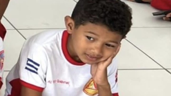 MORRE O MENINO VICTOR GABRIEL, BALEADO NA CABEÇA POR GAROTO DE 11 ANOS, NO MA