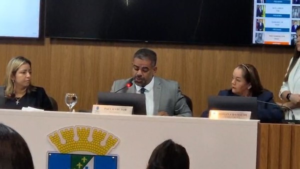 PAULO VICTOR ARQUIVA O PEDIDO DE CASSAÇÃO DO PREFEITO EDUARDO BRAIDE