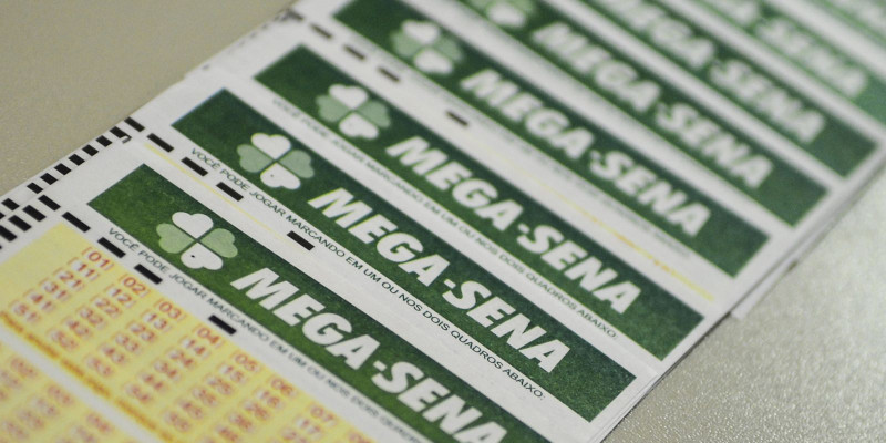MEGA-SENA ACUMULA PARA R$ 100 MILHÕES