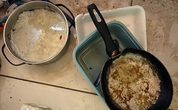 MÃE É PRESA EM FLAGRANTE POR MANTER FILHA COM PARALISIA INFANTIL TRANCADA E SEM COMIDA EM SÃO BENTO, NO MA