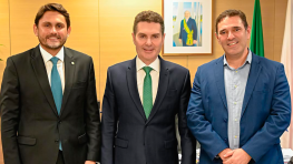 EM BRASÍLIA PREFEITO DE AÇAILÂNDIA DR. BENJAMIM DE OLIVEIRA DESPACHA COM MINISTROS DAS CIDADES E SAÚDE