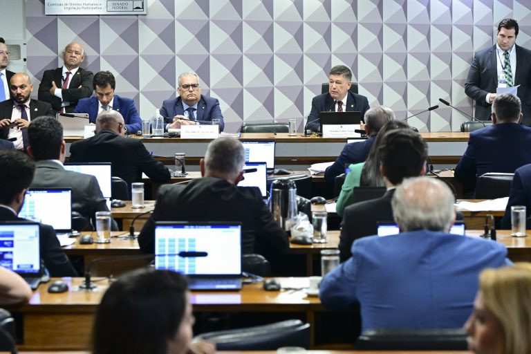  CPMI APROVA PEDIDOS DE PRISÃO E QUEBRA DE SIGILOS DE SERVIDORES DO INSS E DE EMPRESAS