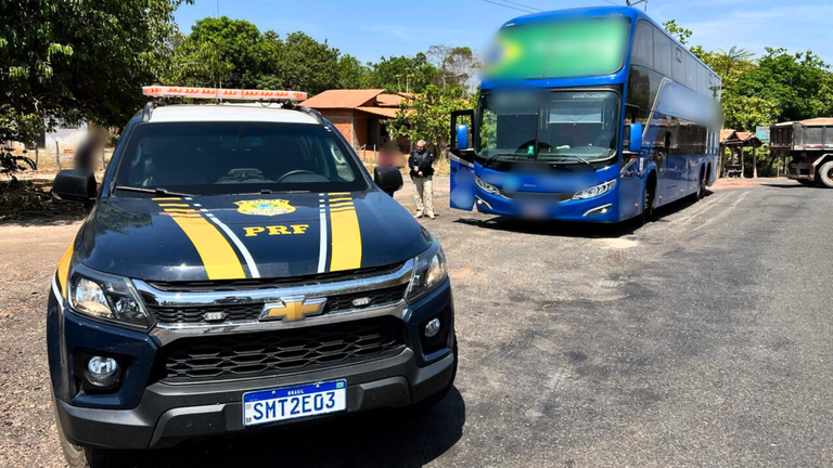 PRF APREENDE MAIS DE 10 KG DE MACONHA EM ÔNIBUS DE PASSAGEIROS NO MARANHÃO