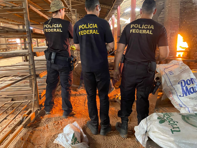PF INCINERA 420 KG DE DROGAS NO MARANHÃO
