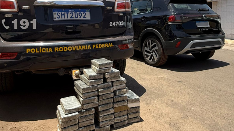PRF APREENDE QUASE 48 KG DE COCAÍNA NA BR-135, EM ITAPECURU MIRIM (MA)