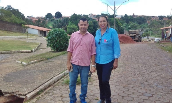 Prefeitura inicia recuperação de galeria fluvial na praça da Vila Capelloza