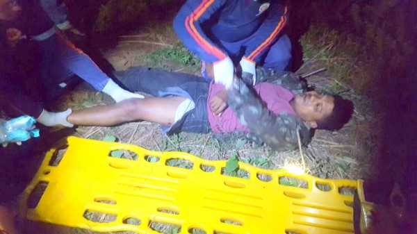 AÇAILÂNDIA - Viatura da Polícia Militar Colide em Muro de Residência, Durante Perseguição há Dois Assaltantes de Moto no Parque das Nações.