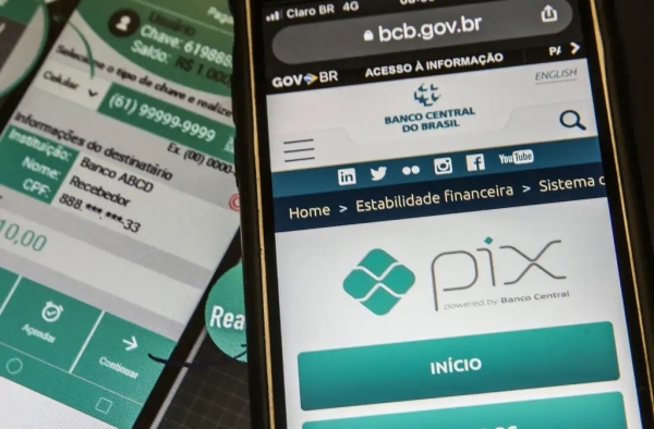 BANCO CENTRAL APROVA PAGAMENTO DE BOLETOS POR PIX