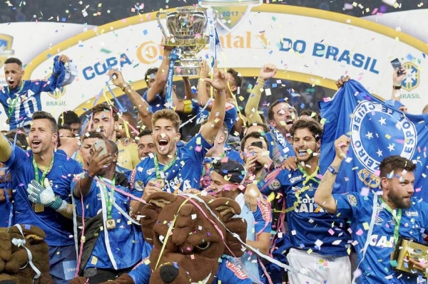 É penta! Nos pênaltis, Cruzeiro bate o Flamengo e conquista a Copa do Brasil 2017