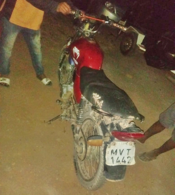  BURITICUPU: FORÇA TÁTICA DO 30° BPM APREENDE ARMA DE FOGO E RECUPERA MOTO ROUBADA