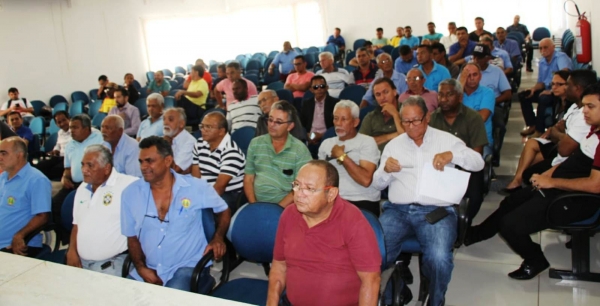 Aprovada pela Câmara Municipal Lei que regulamenta o transporte de passageiros por aplicativos em Imperatriz