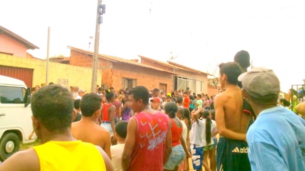 AÇAILÂNDIA – Homem é morto a tiros dentro de casa na Vila Ildemar  