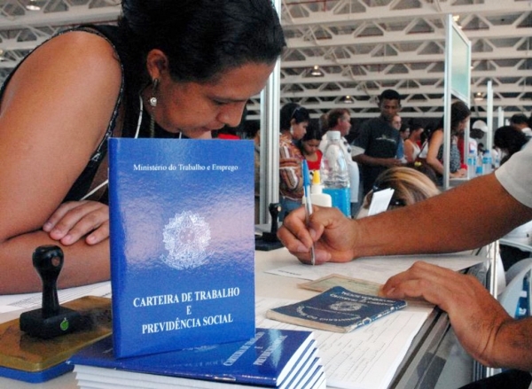 Programa Seguro-Emprego tem novas adesões e evita 2,2 mil demissões