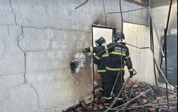 INCÊNDIO ATINGE CASA EM IMPERATRIZ; EX-NAMORADO DA DONA DO IMÓVEL É APONTADO COMO SUSPEITO