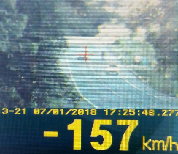 Veículos são flagrados pela fiscalização na BR 010 em alta velocidade 