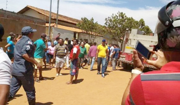 Sobe para 6 número de crianças mortas após vigia atear fogo em creche de Janaúba (MG); professora também morre