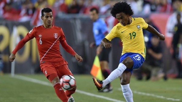 Novo vexame: Brasil perde do Peru com gol de mão e cai na fase de grupos da Copa América