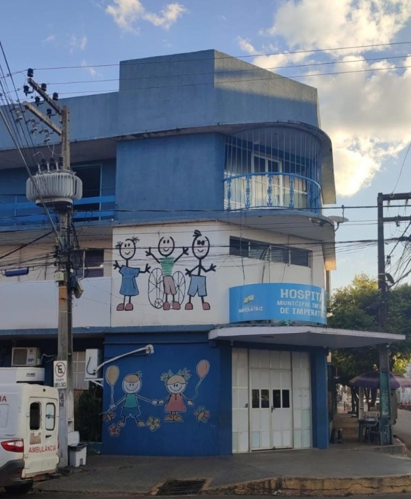 PAI ABANDONA FILHO AUTISTA DE 3 ANOS NO HOSPITAL SOCORRINHO EM IMPERATRIZ