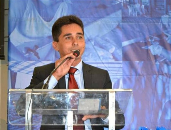 EX-PREFEITO DE ESTREITO É CONDENADO A DEVOLVER R$ 182 MIL AOS COFRES PÚBLICOS