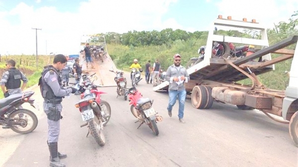 Operação retira de circulação motocicletas irregulares no MA