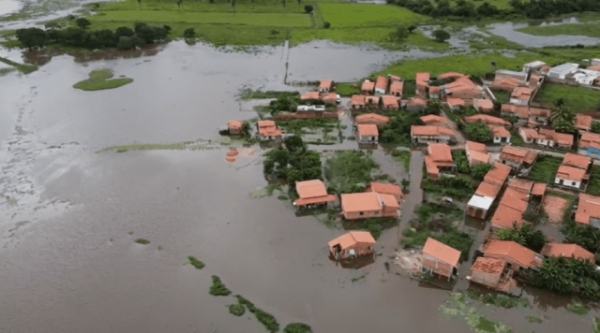  Governo decreta situação de emergência em 20 municípios afetados pelas fortes chuvas no Maranhão