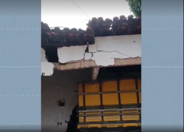 Pedreiro morre após caminhão perder o freio e invadir casa em Arame