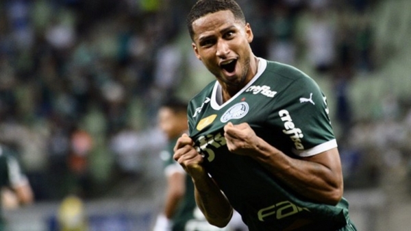 Palmeiras atropela a Ponte Preta em casa e vence mais uma no Paulistão