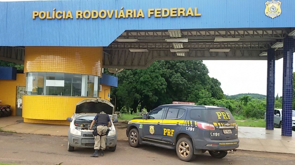 Fiat Strada roubada em Teixeira de Freitas Bahia é recuperada pela PRF em Açailândia