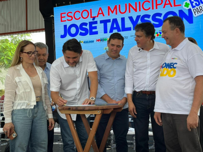 PREFEITURA DE AÇAILÂNDIA ENTREGA A POPULAÇÃO MAIS UMA MODERNA ESCOLA, REFORÇANDO A REDE MUNICIPAL DE ENSINO.