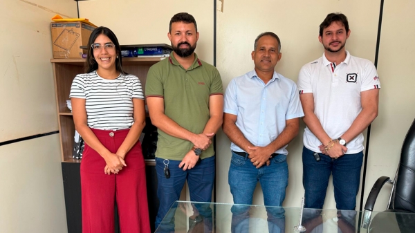 SECRETARIA DE INDÚSTRIA E COMÉRCIO, CIRETRAN, E SUPERINTENDÊNCIA MUNICIPAL DE TRÂNSITO SE UNEM PARA PROMOVER CAMPANHA DE CONSCIENTIZAÇÃO NO TRÂNSITO DURANTE O CARNAVAL