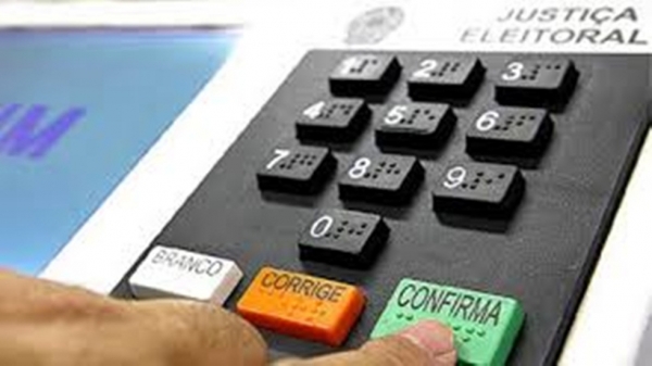 Seis governadores deixam os cargos para se candidatarem às eleições de outubro