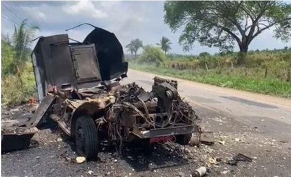 Criminosos armados explodem carro-forte no interior do Maranhão, mas fogem sem levar o dinheiro