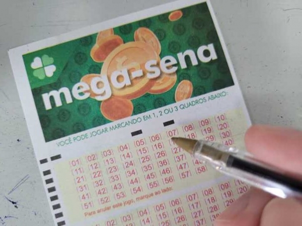 MEGA-SENA ACUMULA E PODE PAGAR R$ 105 MILHÕES NO PRÓXIMO SORTEIO