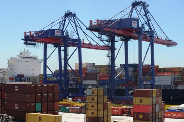 EUA VÃO TAXAR PRODUTOS DA CHINA EM 104% A PARTIR DESTA QUARTA